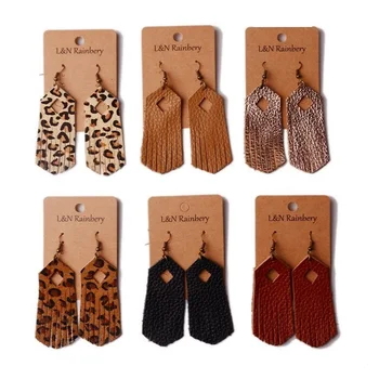 Fashion Hand-made Leather Earring Leopard-Print Fringed Earrings for Women Simple Cute Geometric Hollow Tassel Earrings Jewelry
Fashion Hand-made Leather Earring Leopard-Print Fringed Earrings for Women Simple Cute Geometric Hollow Tassel Earrings Jewelry