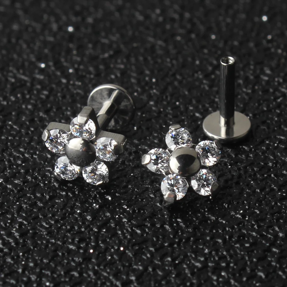 5 Crystal Petals Flower 16G Titanium G23 Internally Threaded Labret Lip Piercing Ear Cartilage Helix Tragus Stud Body Jewelry
5 Crystal Petals Flower 16G Titanium G23 Internally Threaded Labret Lip Piercing Ear Cartilage Helix Tragus Stud Body Jewelry