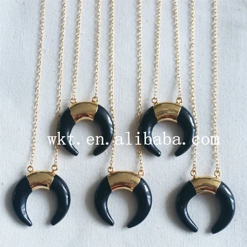 WT-N614 Unique black at gate crescent horn pendants natural black with double loops in gold trim black pendant necklace chain
WT-N614 Unique black at gate crescent horn pendants natural black with double loops in gold trim black pendant necklace chain