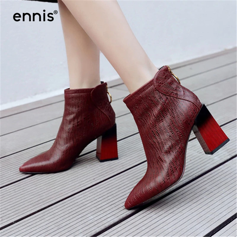 ENNIS 2019 Autumn Winter Boots Pointed Toe High Heels Boots Women Genuine Leather Ankle Boots Back Zipper Female Shoes New A934
ENNIS 2019 Autumn Winter Boots Pointed Toe High Heels Boots Women Genuine Leather Ankle Boots Back Zipper Female Shoes New A934