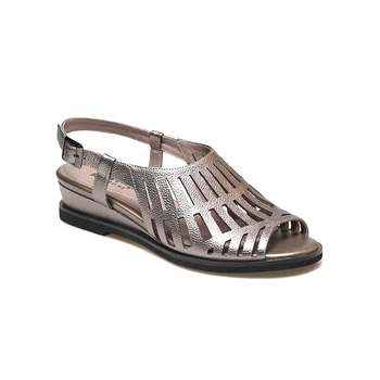 LIDIAN 2019 Summer Women Genuine Leather Sandals Silver Round Toe Classical Style Comfortable Shoes Medium Heels buckle straps
LIDIAN 2019 Summer Women Genuine Leather Sandals Silver Round Toe Classical Style Comfortable Shoes Medium Heels buckle straps