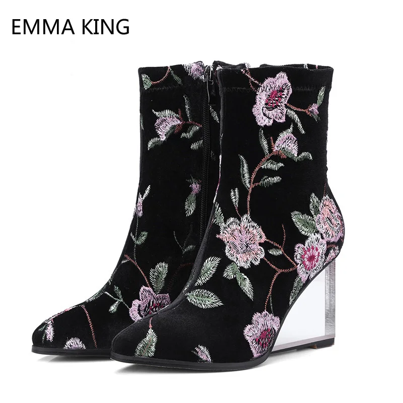 2018 New Autumn Winter Women's Leather Boots Wear Resistance Heat Preservat Fashion Leisure Embroider Flowers Women's Shoes
2018 New Autumn Winter Women's Leather Boots Wear Resistance Heat Preservat Fashion Leisure Embroider Flowers Women's Shoes