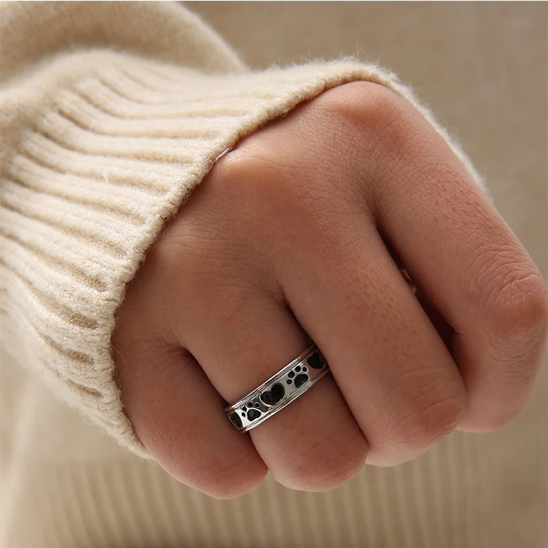 Creative Carved Open Dog Footprints Heart-Shaped Silver Rings Girl Fashion Birthday Party Jewelry Accessories Female Ring Set
Creative Carved Open Dog Footprints Heart-Shaped Silver Rings Girl Fashion Birthday Party Jewelry Accessories Female Ring Set
