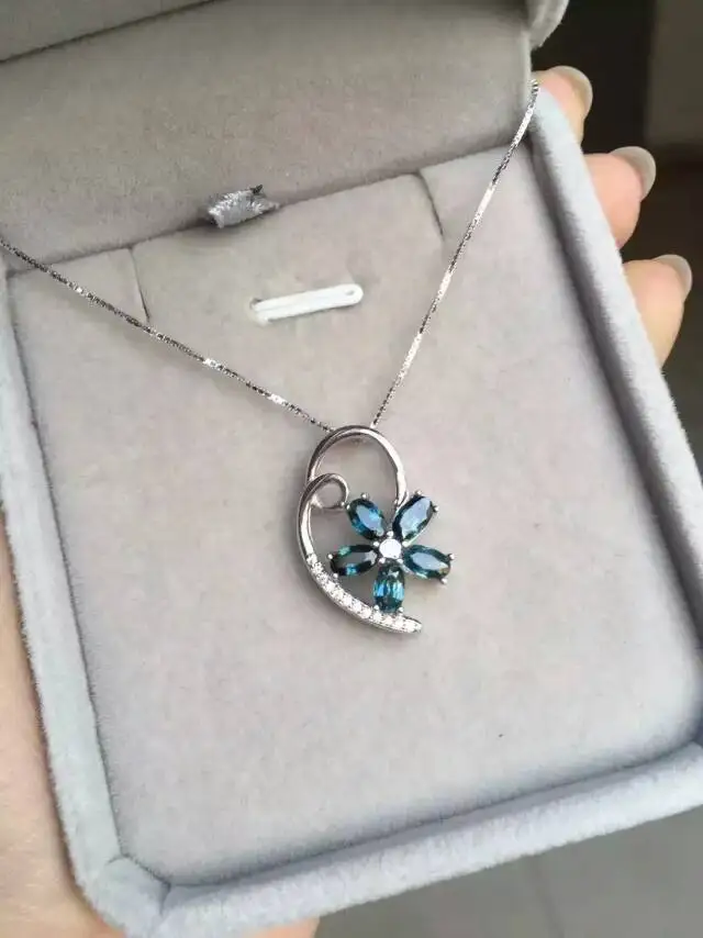 natural blue sapphire stone pendant S925 silver Natural gemstone Pendant Necklace trendy Luxury flowers women party fine jewelry
natural blue sapphire stone pendant S925 silver Natural gemstone Pendant Necklace trendy Luxury flowers women party fine jewelry
