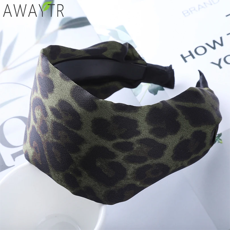 AWAYTR Women Wide Fabric Leopard Headband Dance Headband Stretch Hairband Fixed Hair Bands Elastic Hair Band Hair Accessories
AWAYTR Women Wide Fabric Leopard Headband Dance Headband Stretch Hairband Fixed Hair Bands Elastic Hair Band Hair Accessories