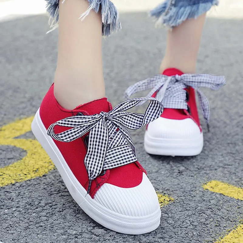 Lace Up White Sneakers Women shoes Bow Sewing Canvas Shoes For Girls Cotton Fabric Women Casual Shoes Chaussure Femme Shoes
Lace Up White Sneakers Women shoes Bow Sewing Canvas Shoes For Girls Cotton Fabric Women Casual Shoes Chaussure Femme Shoes