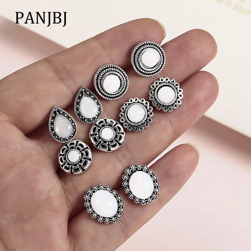 New Trendy Bohemian 5 Pairs/Set Zircon Cobblestone Ladies Stud Earrings Ancient Silver Earring For Women Gifts Fashion Jewelry
New Trendy Bohemian 5 Pairs/Set Zircon Cobblestone Ladies Stud Earrings Ancient Silver Earring For Women Gifts Fashion Jewelry
