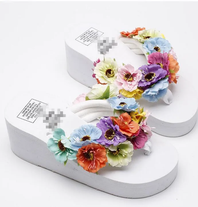 fashion high-quality fashion non-slip thick flat-bottomed slope with the beach with ladies Flower slippers Free shipping
fashion high-quality fashion non-slip thick flat-bottomed slope with the beach with ladies Flower slippers Free shipping