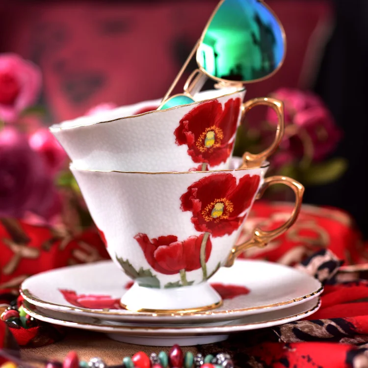 Coffee Cup set European Bone Porcelain Cups and Plates Top Creative Coffee Sets Luxury British Style Afternoon Tea Cup Set
Coffee Cup set European Bone Porcelain Cups and Plates Top Creative Coffee Sets Luxury British Style Afternoon Tea Cup Set