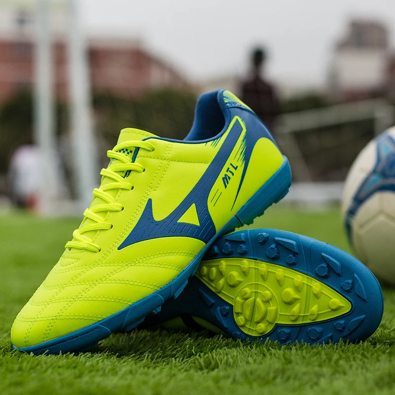 Original Men Football Boots Cleats Training Long Spikes Kids Phantom Indoor Academy Sneaker Boys Athletic Superfly Soccer Shoes
Original Men Football Boots Cleats Training Long Spikes Kids Phantom Indoor Academy Sneaker Boys Athletic Superfly Soccer Shoes