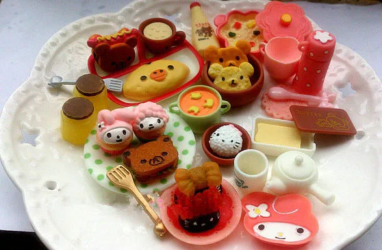 Renewed Re-ment Doll DIY Dollhouse Decoration Cute Food Miniature Meal Drink Megahouse Play Food Toy Figure BJD Doll Accessories
Renewed Re-ment Doll DIY Dollhouse Decoration Cute Food Miniature Meal Drink Megahouse Play Food Toy Figure BJD Doll Accessories