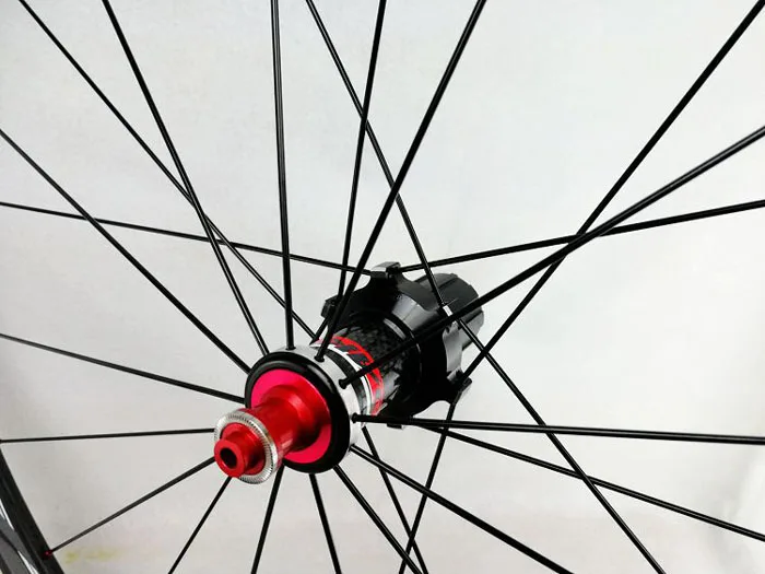 Perfect 700C Wheelset Carbon Wheels Road Bike Tubeless Wheel V/C Brake Profile 38-40-50-55mm Depth Clincher Carbon Rim Direct-pull 26