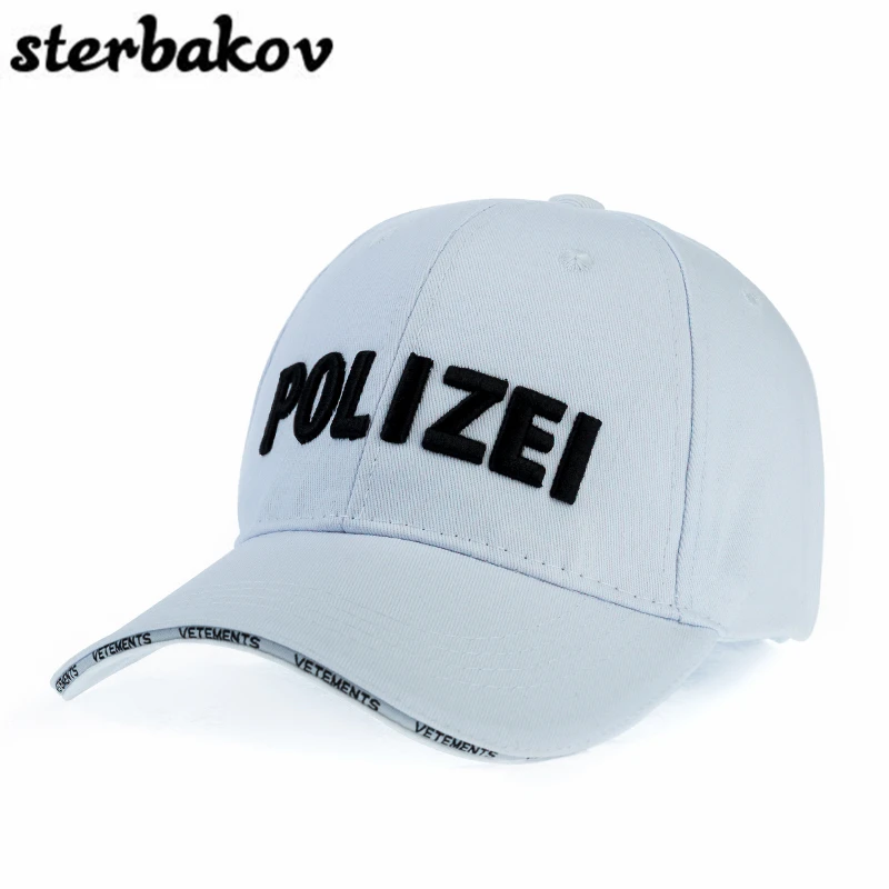 Hats for men snapback letter polizei baseball cap bone retro men ladies outdoor leisure dad's hat chance rapper 5 panel hat
Hats for men snapback letter polizei baseball cap bone retro men ladies outdoor leisure dad's hat chance rapper 5 panel hat