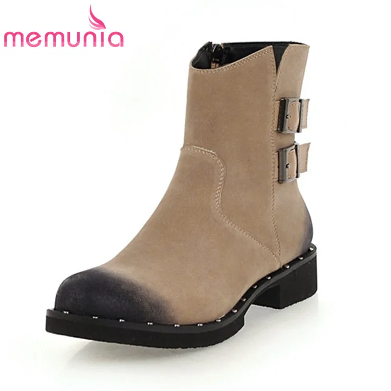 MEMUNIA NEW arrival 2020 fashion boots round toe 3.5cm square heels boots with buckle flock ankle boots for women big size 33-46
MEMUNIA NEW arrival 2020 fashion boots round toe 3.5cm square heels boots with buckle flock ankle boots for women big size 33-46