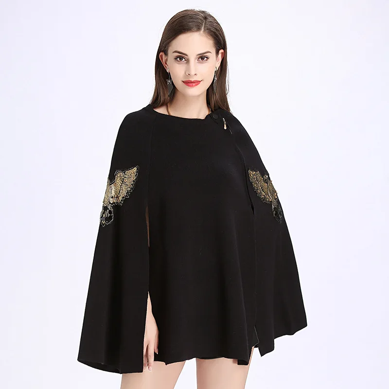 ZDFURS* Autumn Winter Fashion Ponchos And Capes Eagle Embroidery Zipper Cloak Pullovers Cloak Knitted Wool Sweater Women Coat
ZDFURS* Autumn Winter Fashion Ponchos And Capes Eagle Embroidery Zipper Cloak Pullovers Cloak Knitted Wool Sweater Women Coat