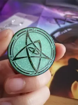 New Cthulhu Mythos Cosplay Badge Ketugaya BADGE Seal of the Ancient Badge Cosplay Props
New Cthulhu Mythos Cosplay Badge Ketugaya BADGE Seal of the Ancient Badge Cosplay Props