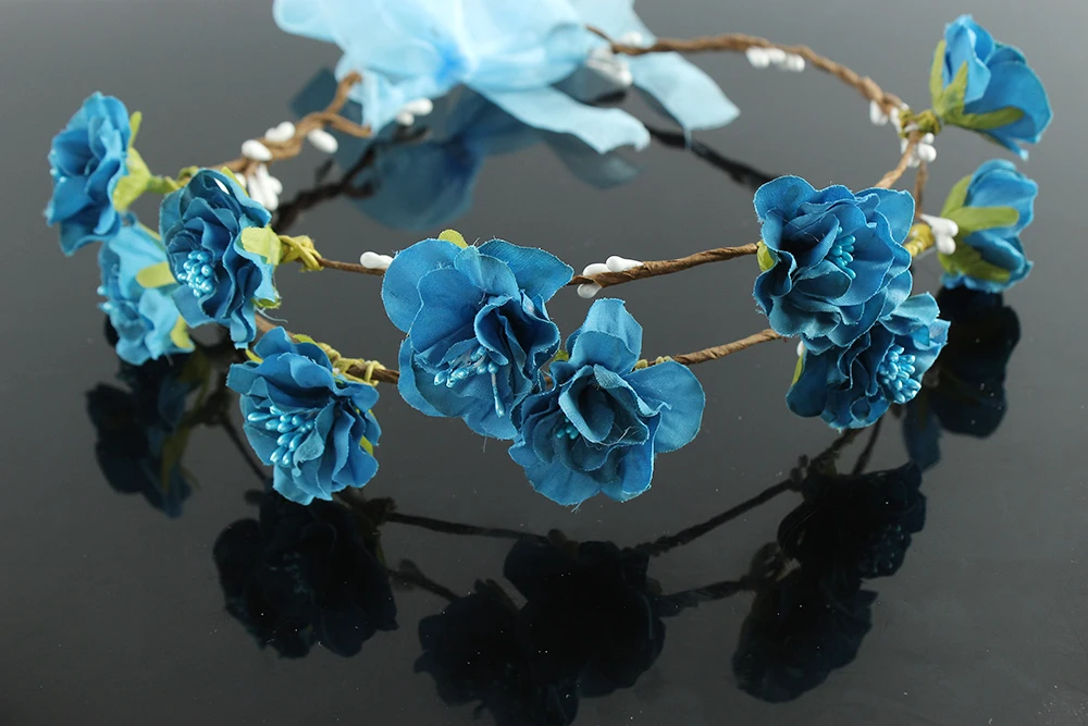 Women Wedding big Flower Wreath headband Kids Party Floral garlands with pearl flower crown Hair Accessories tiara Garland
Women Wedding big Flower Wreath headband Kids Party Floral garlands with pearl flower crown Hair Accessories tiara Garland