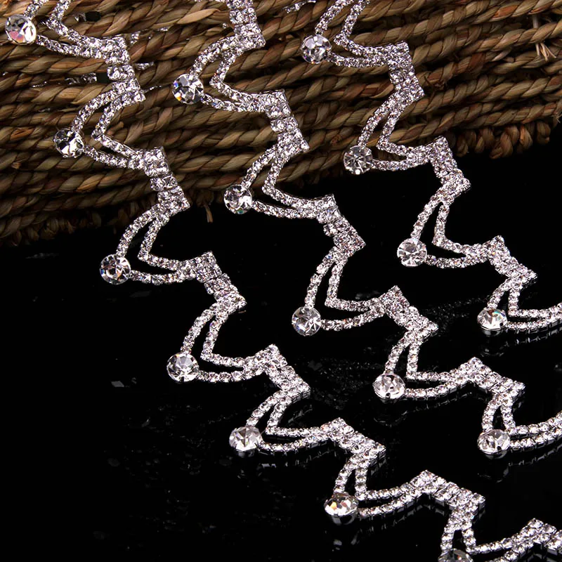1yard 1.1cm Pendant Luxury Crystal Rhinestone Trims Chain Applique for Wedding Dress Bridal Wear Trimmings Sewing Crafts
1yard 1.1cm Pendant Luxury Crystal Rhinestone Trims Chain Applique for Wedding Dress Bridal Wear Trimmings Sewing Crafts