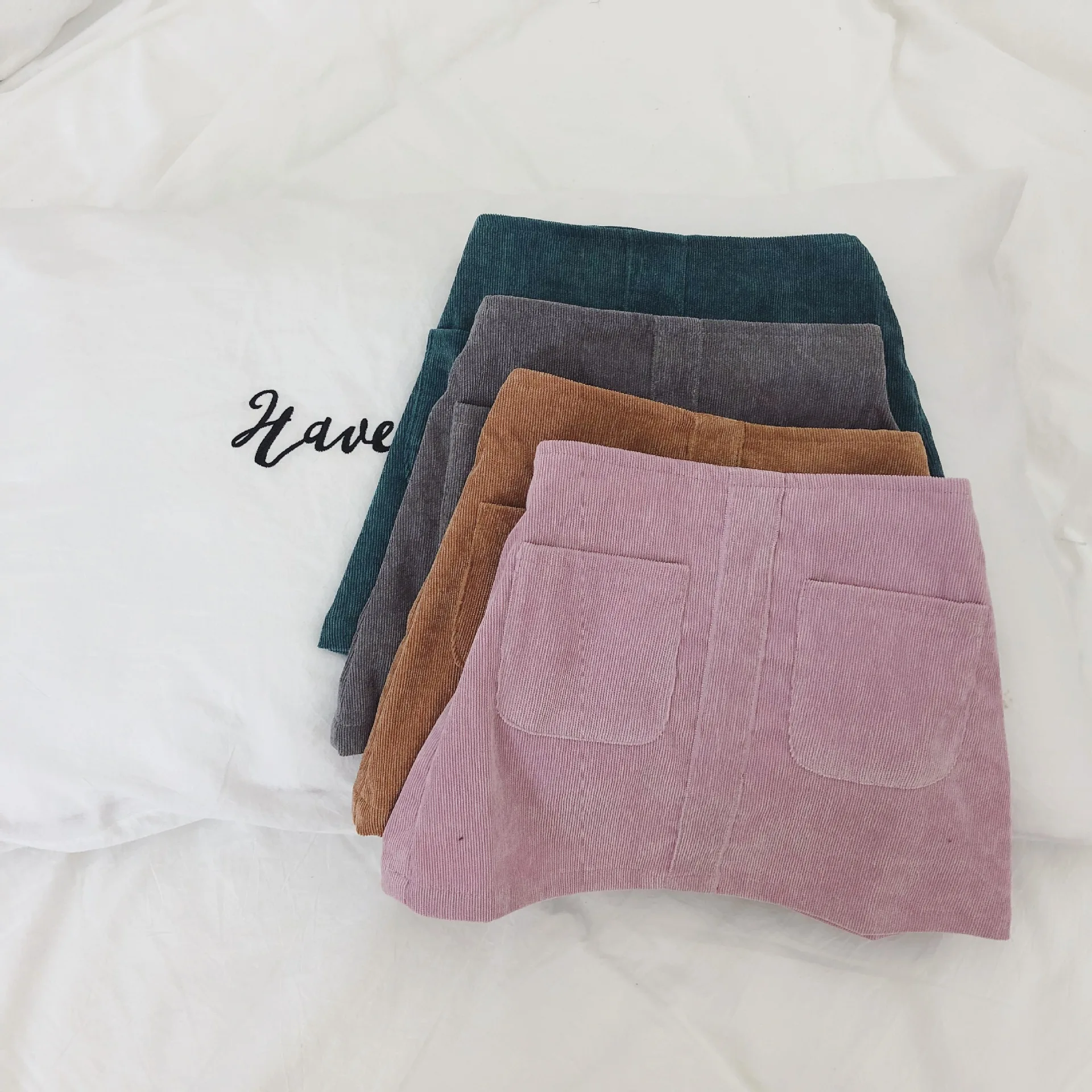 Baby Girls Skirts Autumn Winter Children Buttoms Clothes Kids Corduroy Skirts Baby little Girl Skirts For 1-5 Years
Baby Girls Skirts Autumn Winter Children Buttoms Clothes Kids Corduroy Skirts Baby little Girl Skirts For 1-5 Years