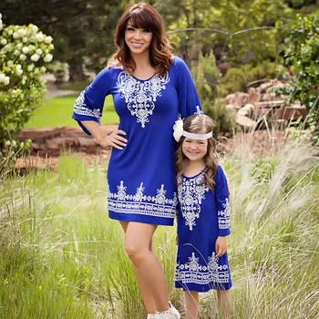 2017 Newest Arrival Mother Daughter Dresses Mama Mommy and Me Clothes Kids Girls Retro Chic Boho Hippie Dress for Evening Party 
2017 Newest Arrival Mother Daughter Dresses Mama Mommy and Me Clothes Kids Girls Retro Chic Boho Hippie Dress for Evening Party