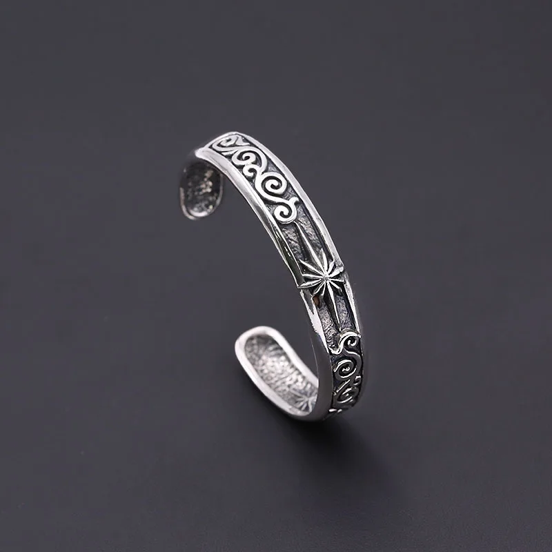 Wholesale S925 Sterling Silver Jewelry Retro Thai Silver Men And Women Bangle Cross Personality Bangle Popular Fashion
Wholesale S925 Sterling Silver Jewelry Retro Thai Silver Men And Women Bangle Cross Personality Bangle Popular Fashion