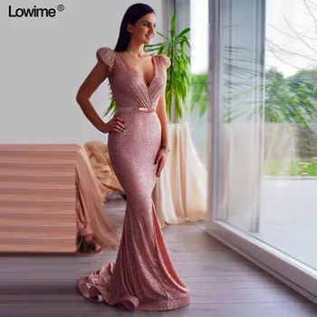 Dubai Style Pink Plus Size Prom Dresses Mermaid 2019 V-Neck Cap Sleeves Long Sequin Evening Prom Party Gowns With Sash Sexy
Dubai Style Pink Plus Size Prom Dresses Mermaid 2019 V-Neck Cap Sleeves Long Sequin Evening Prom Party Gowns With Sash Sexy