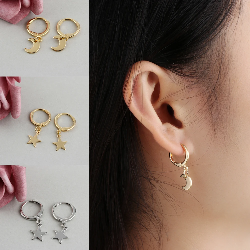 1 Pair Fashion Gold Color Small Star Tiny Moon Charms Hoop Earrings For Women Ear Piercing Earrings Simple Jewelry Brincos Mujer
1 Pair Fashion Gold Color Small Star Tiny Moon Charms Hoop Earrings For Women Ear Piercing Earrings Simple Jewelry Brincos Mujer