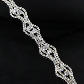 10Yards Sew On Rhinestone Applique Trimming For Dress DIY Bridal Belt Headbands Garter Crystals
10Yards Sew On Rhinestone Applique Trimming For Dress DIY Bridal Belt Headbands Garter Crystals