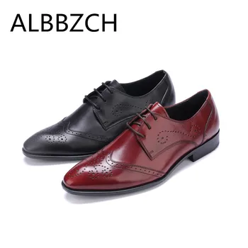 New mens pointed toe dress shoes men derby wedding shoes quality cow leather brogue carving lace-up oxford office work men shoes
New mens pointed toe dress shoes men derby wedding shoes quality cow leather brogue carving lace-up oxford office work men shoes
