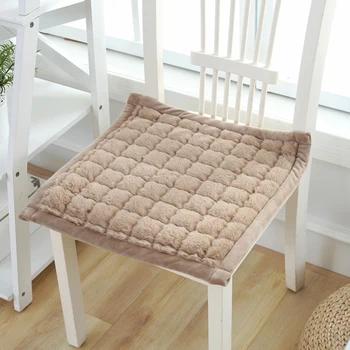 New Winter Short Plush Decorative Sofa Pillow,Chair Pillow,Kussens Woondecoratie Car Chair Cushion Heat Preservation
New Winter Short Plush Decorative Sofa Pillow,Chair Pillow,Kussens Woondecoratie Car Chair Cushion Heat Preservation