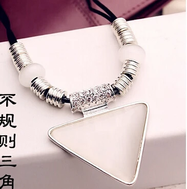 Hot-selling Best quality Free shipping new fashion jewelry accessories opal gem pendant cutout necklace black leather chain gift
Hot-selling Best quality Free shipping new fashion jewelry accessories opal gem pendant cutout necklace black leather chain gift