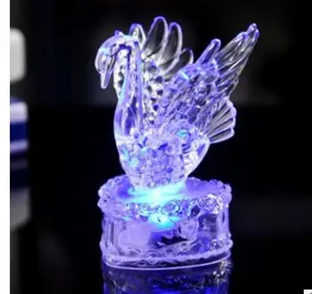 SET 8*6*10CM Valentine's Day sweetheart swan is pure white small night light Christmas lighting toys factory outle
SET 8*6*10CM Valentine's Day sweetheart swan is pure white small night light Christmas lighting toys factory outle
