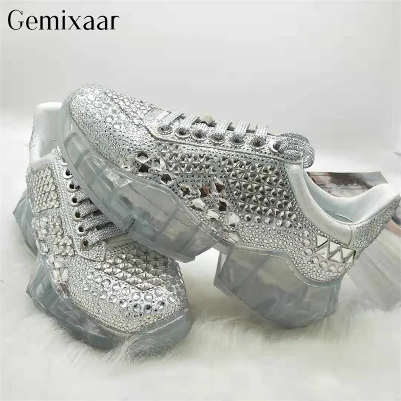2019 Sneakers Bling Silver 4.5cm Platform Shoes Woman Round Toe Leisure Flat Decor Crystal Cross Tied Sneakers Walking Shoes
2019 Sneakers Bling Silver 4.5cm Platform Shoes Woman Round Toe Leisure Flat Decor Crystal Cross Tied Sneakers Walking Shoes