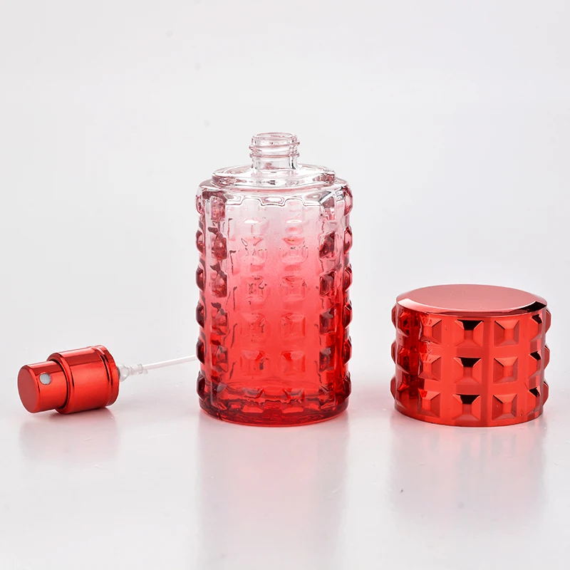 30 ML New Style Colored Mini Portable Glass Refillable Perfume Bottle With Aluminum Atomizer Empty Cosmetic Parfum Case
30 ML New Style Colored Mini Portable Glass Refillable Perfume Bottle With Aluminum Atomizer Empty Cosmetic Parfum Case