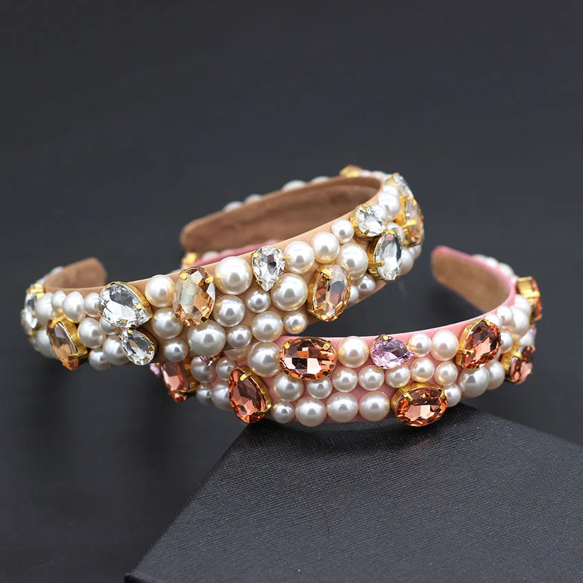 Pink mini pearl rhinestone headband Simple Baroque colored rhinestones pearl dance street shoot catwalk headband 747
Pink mini pearl rhinestone headband Simple Baroque colored rhinestones pearl dance street shoot catwalk headband 747