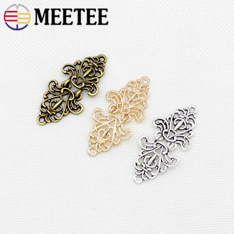 4Pairs 63x28mm Retro Metal Button Fashion Shawl Shirt Collar Metal Buckles Combined Buttons For Clothing DIY Sewing Accessories
4Pairs 63x28mm Retro Metal Button Fashion Shawl Shirt Collar Metal Buckles Combined Buttons For Clothing DIY Sewing Accessories