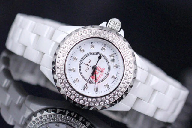 Top Brand Luxury Ceramic Diamonds Ladies Watches Mens Women Ceramica Watch Fashion Rhinestone Quartz Dress Table Gent Wristwatch
Top Brand Luxury Ceramic Diamonds Ladies Watches Mens Women Ceramica Watch Fashion Rhinestone Quartz Dress Table Gent Wristwatch
