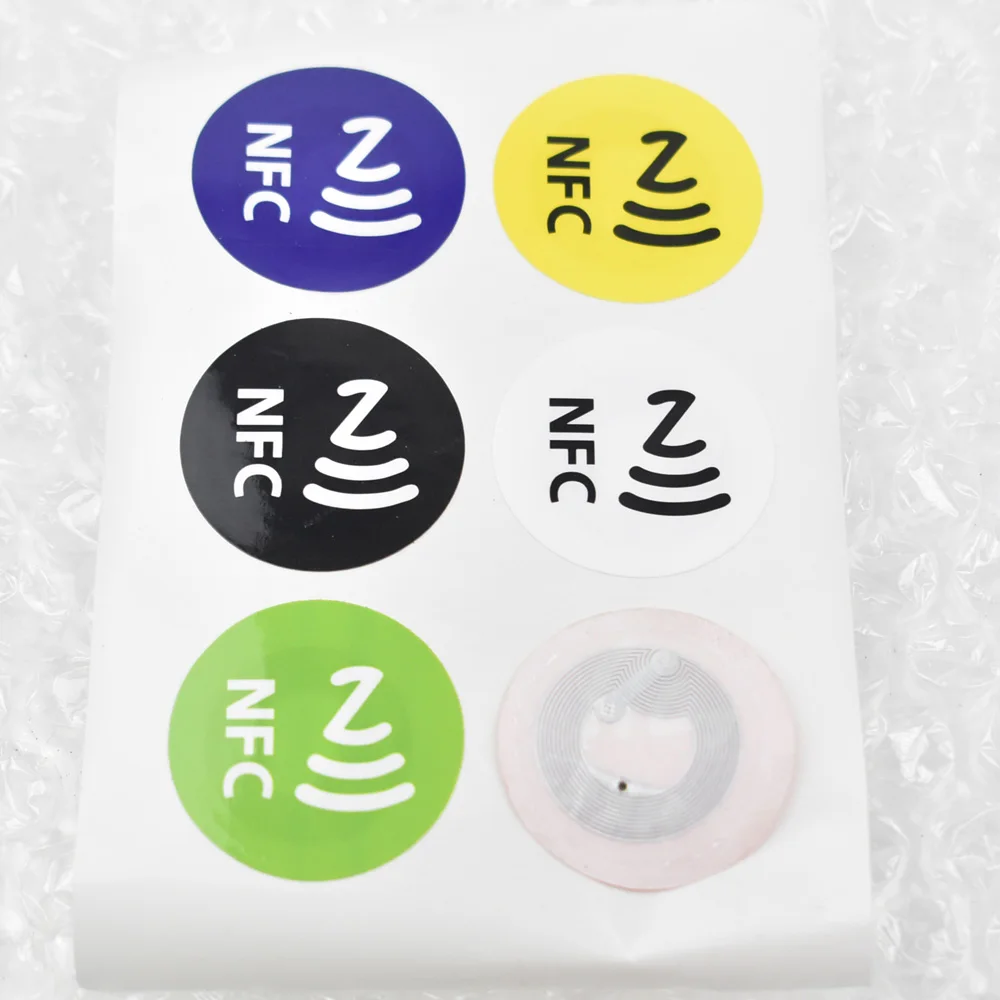 6pcs/lot NTAG213,NFC tags adhesive label sticker,compatible with all nfc products diameter 30mm
6pcs/lot NTAG213,NFC tags adhesive label sticker,compatible with all nfc products diameter 30mm