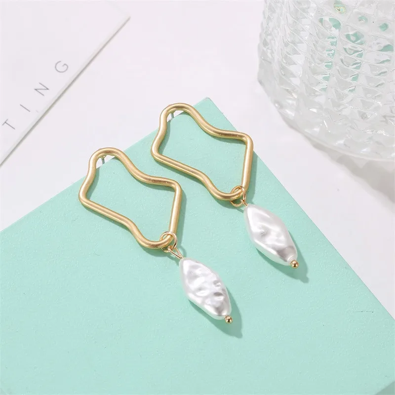 TTLIFE Bride Earring Tassel Dangle Earrings For Women Pearl earrings Brincos Bijoux Jewelry Wedding Earrings Bride Jewelry
TTLIFE Bride Earring Tassel Dangle Earrings For Women Pearl earrings Brincos Bijoux Jewelry Wedding Earrings Bride Jewelry