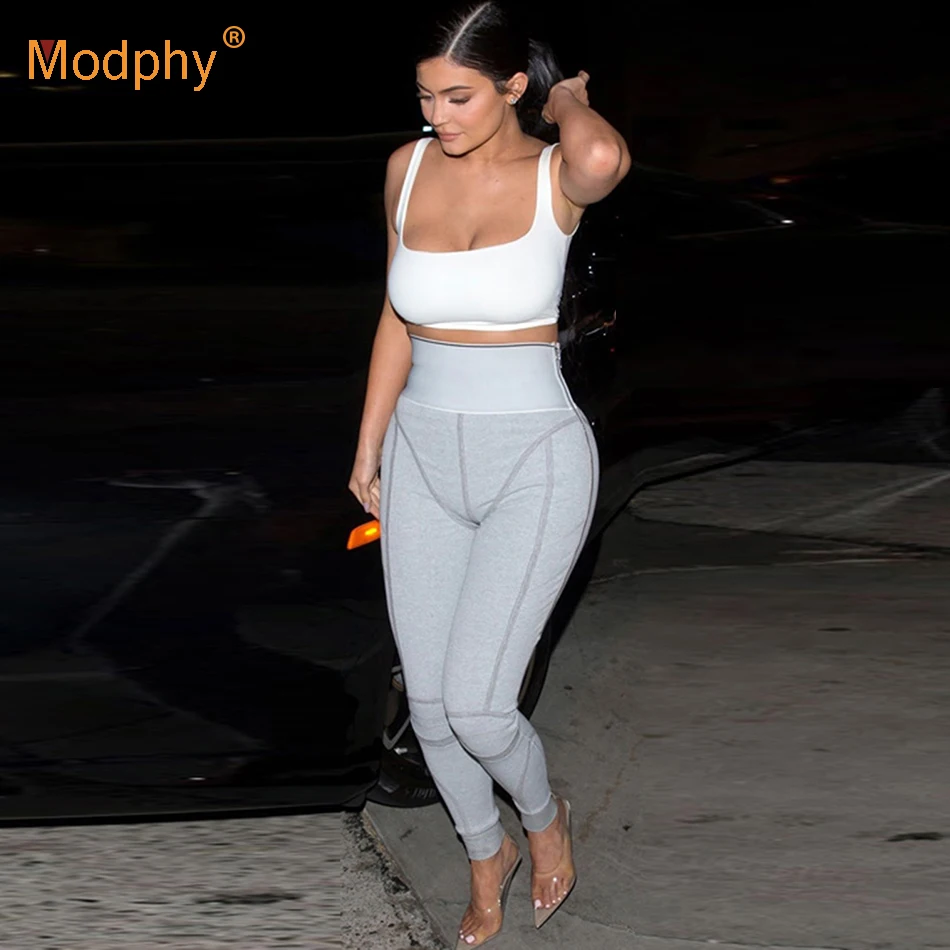 2019 Autumn New Gray Black Women Set Short Vest Top And Pencil Pants 2 Pieces Two-Piece Fashion Sexy Bodycon Fitness Party Set
2019 Autumn New Gray Black Women Set Short Vest Top And Pencil Pants 2 Pieces Two-Piece Fashion Sexy Bodycon Fitness Party Set