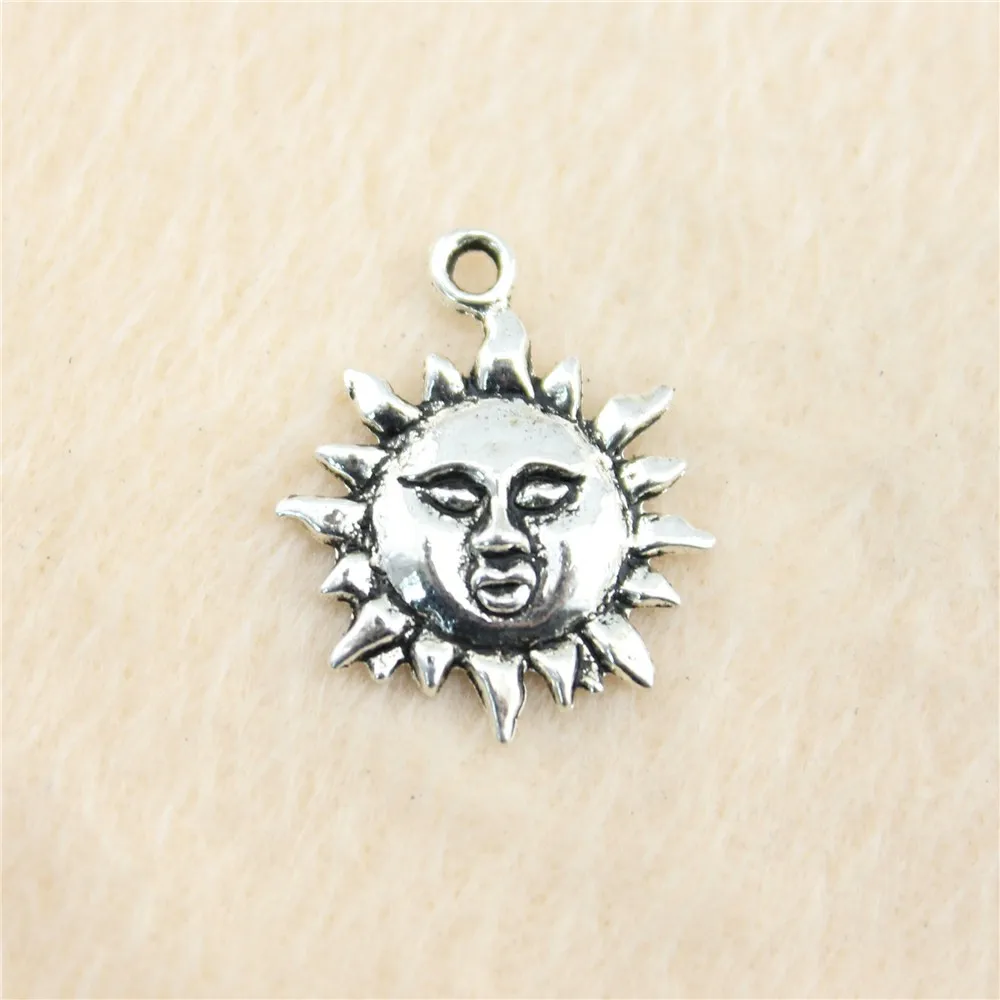 50pcs/lot 23*19mm ancient silver Sun charm Pendants DIY jewelry for bracelet necklace earring
50pcs/lot 23*19mm ancient silver Sun charm Pendants DIY jewelry for bracelet necklace earring
