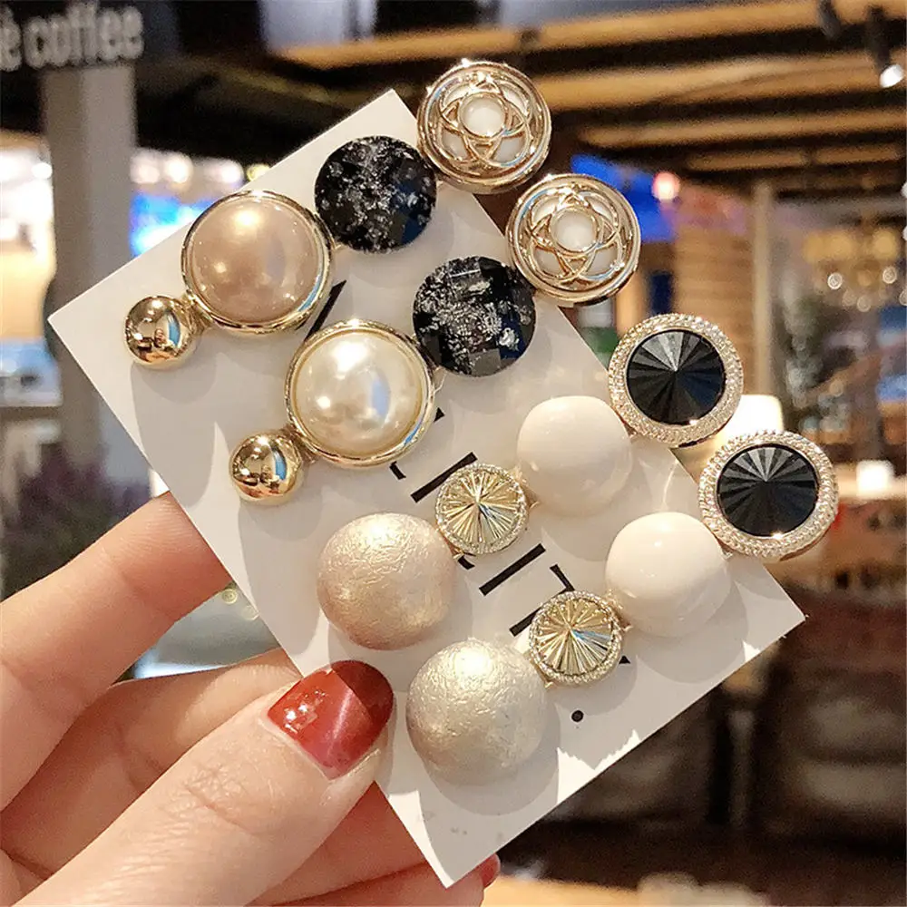Women Fashion Vintage Hairpins Girls Hair Accessories Crystal Barrettes Ladies Hair Clips Fashion Hairgrips Femme Clips
Women Fashion Vintage Hairpins Girls Hair Accessories Crystal Barrettes Ladies Hair Clips Fashion Hairgrips Femme Clips
