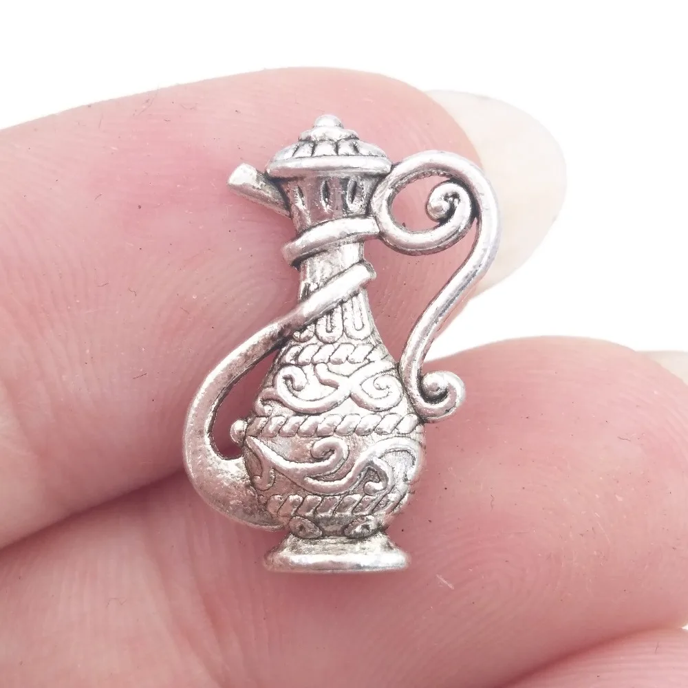 

BULK 30 Zinc Alloy 3D Vintage Teapot Charms Tibetan Silver Plated Pendant 11*17mm 1.1g