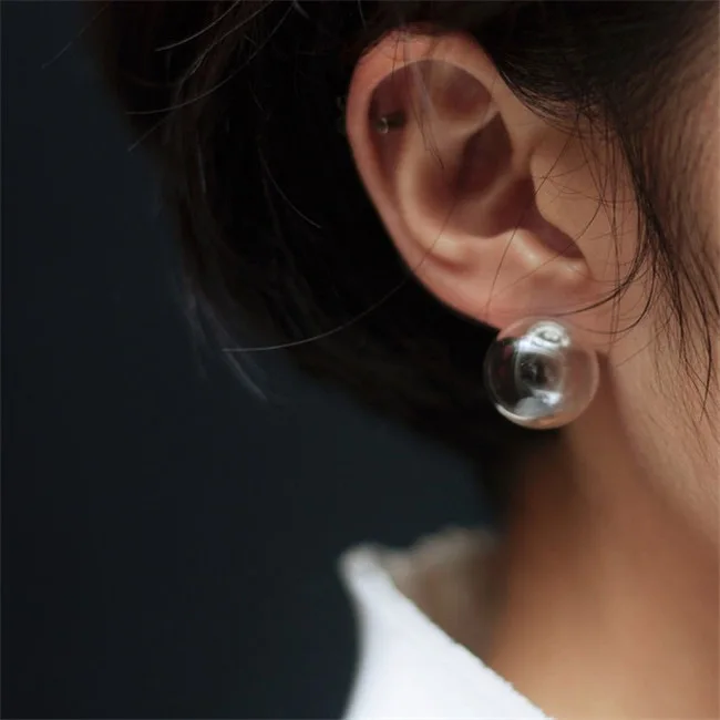 1PC European and American Minimalist Fashion Brand Stud Earrings Personalized Harajuku Hollow Transparent Bubble Ball Earrings
1PC European and American Minimalist Fashion Brand Stud Earrings Personalized Harajuku Hollow Transparent Bubble Ball Earrings