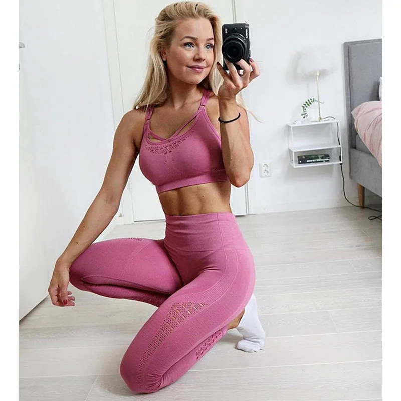 2 Piece Sport Set Women Strappy Sports Bra And Energy Seamless Gym Leggings Workout Fitness Clothing Pink Hollow Out Yoga Suit
2 Piece Sport Set Women Strappy Sports Bra And Energy Seamless Gym Leggings Workout Fitness Clothing Pink Hollow Out Yoga Suit