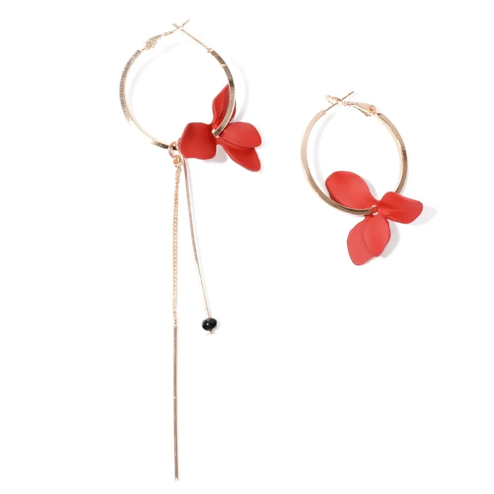 Korean Sweet Asymmetric Long Chain Strip White Lily Flower Petals Round Circle Loop Hoop Earrings for Women Jewelry Wholesale
Korean Sweet Asymmetric Long Chain Strip White Lily Flower Petals Round Circle Loop Hoop Earrings for Women Jewelry Wholesale