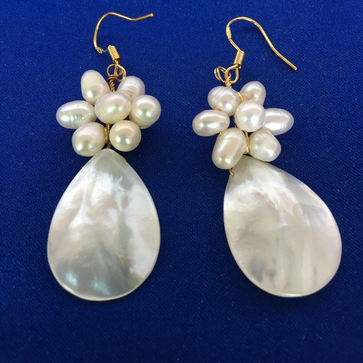 2019 New Arrival 1 pair White Sea Shell Freshwater Pearl dangle earring Fashion earrings for women
2019 New Arrival 1 pair White Sea Shell Freshwater Pearl dangle earring Fashion earrings for women