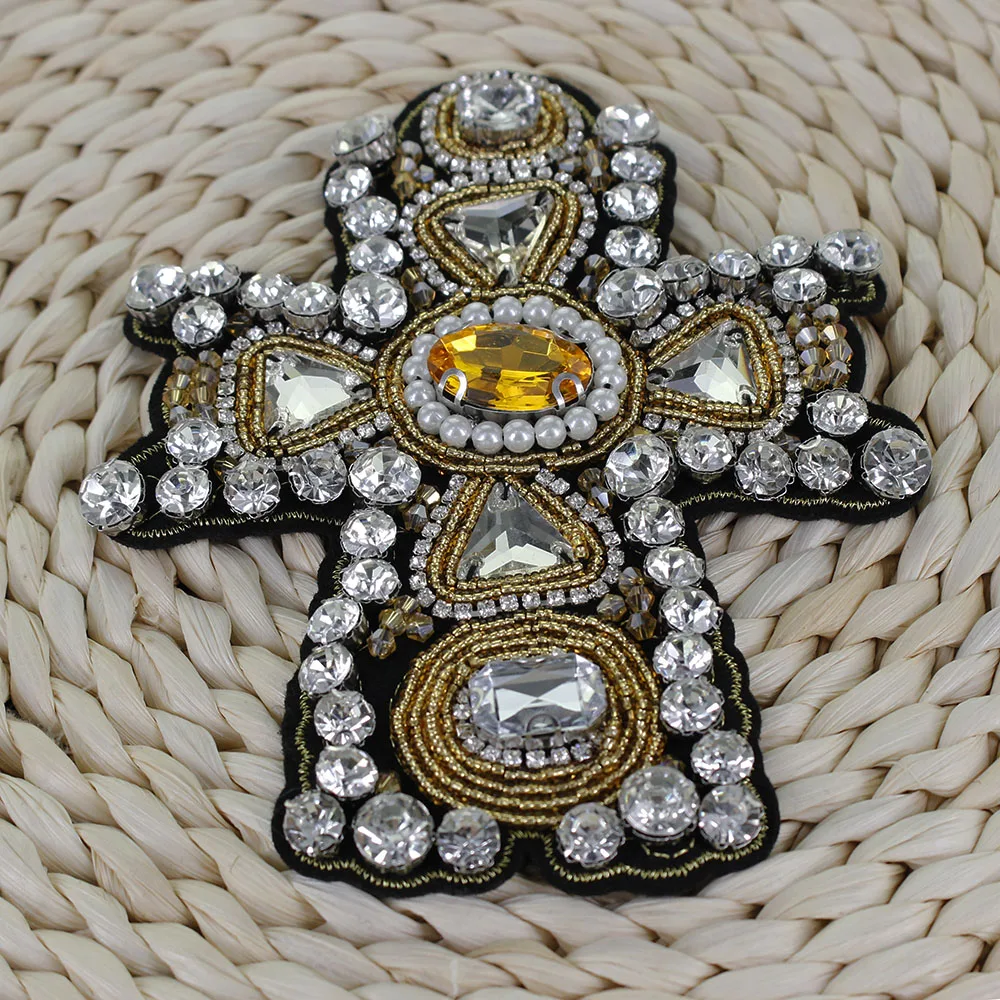 3D Craft Beaded Crystal Rhinestones Cross Design Patches Applique Sew on Patches Clothes Bags Decorated DIY Sewing B3
3D Craft Beaded Crystal Rhinestones Cross Design Patches Applique Sew on Patches Clothes Bags Decorated DIY Sewing B3