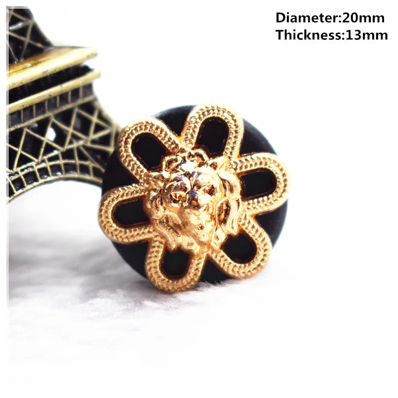 wholesale 20mm,20pcs new fashion black metal decorative buttons high quality buttons for men shirt suit sewing accessories,20
wholesale 20mm,20pcs new fashion black metal decorative buttons high quality buttons for men shirt suit sewing accessories,20