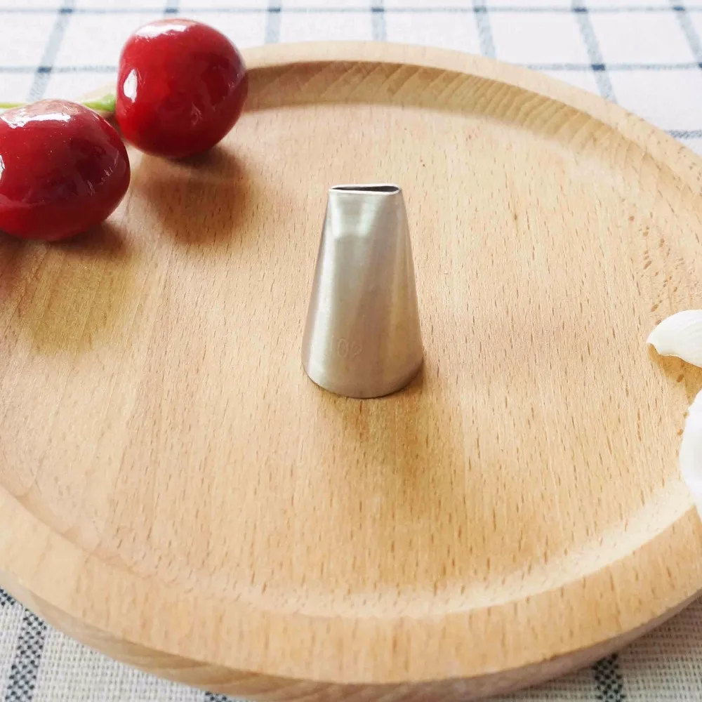 #102 Piping Nozzle Decorating Icing Tip Baking &Pastry Tools Bakeware For Creating Cream Rose Petal Shape
#102 Piping Nozzle Decorating Icing Tip Baking &Pastry Tools Bakeware For Creating Cream Rose Petal Shape